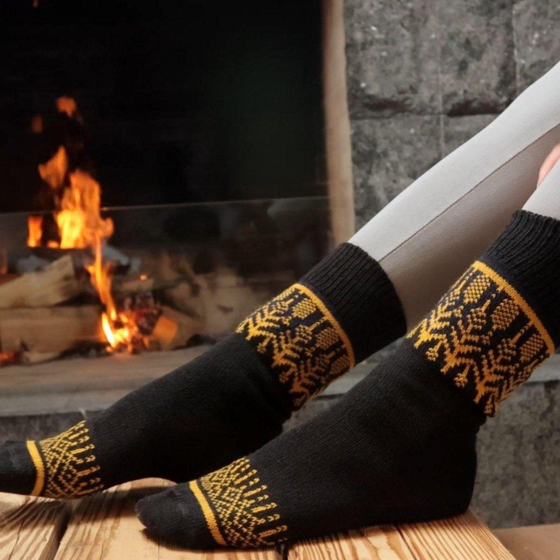 Nordic Wools Merino Yule Socks - Black - Unisex scandinavian
