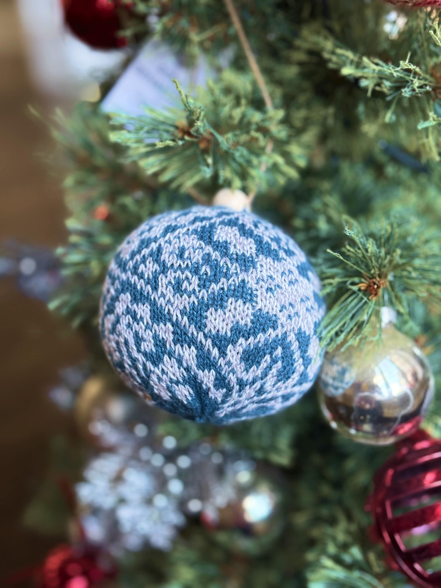 Nordic Yarn Ornament - Recycled Sustainable Christmas Decor Toy (Zelta - Teal)